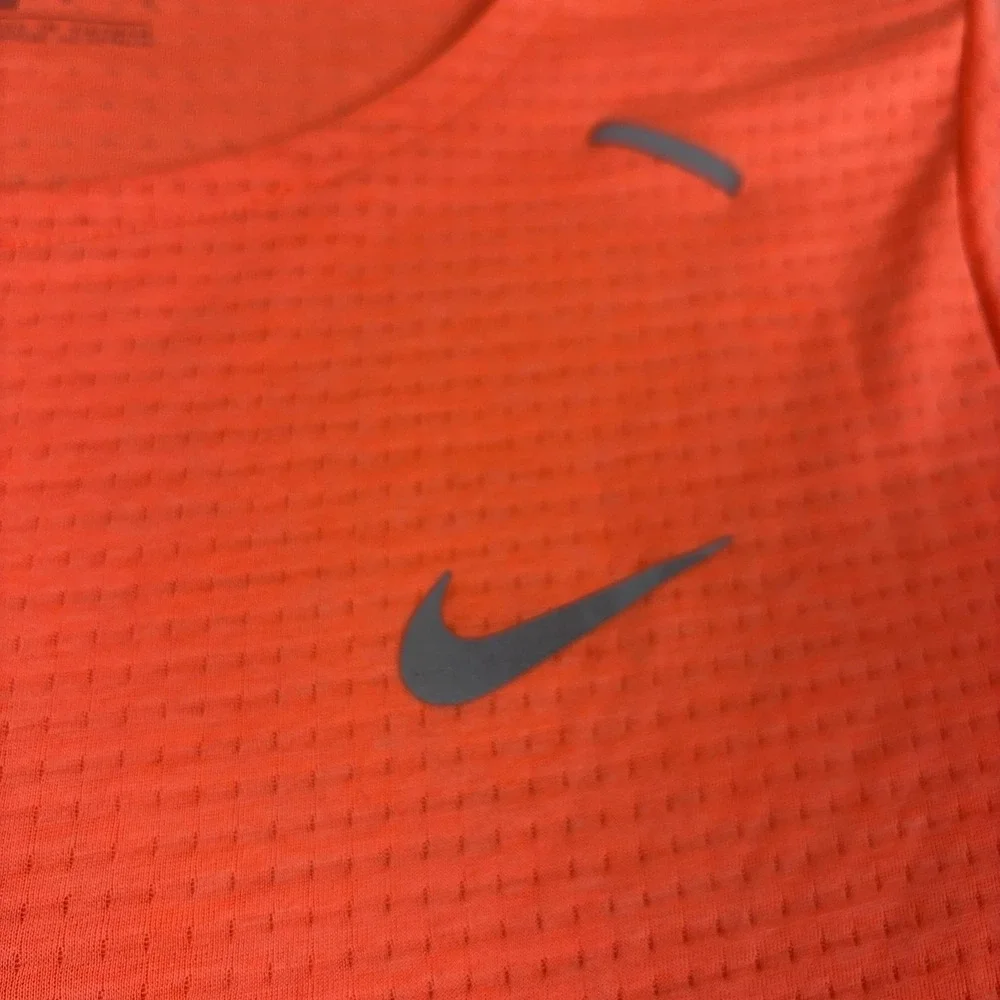 Nike Dri-FIT Shirt Mens Large Orange Short Sleeve Mesh Running Reflective